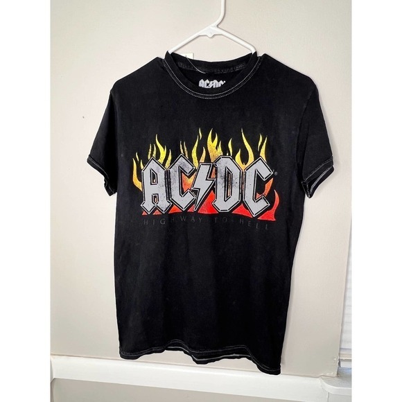 Urban Outfitters Tops - AC/DC Graphic Tee From Urban Outfitters NWT